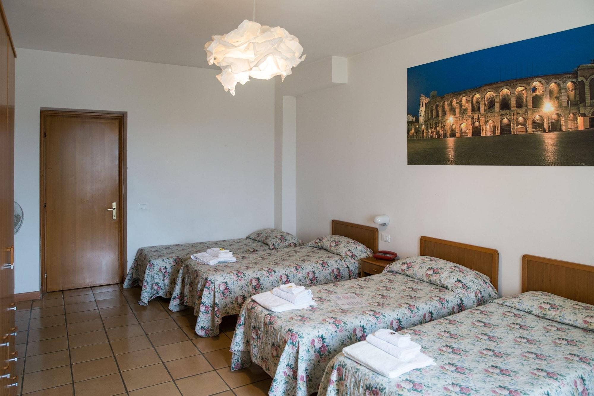 Albergo Ancajani Assisi Exterior foto